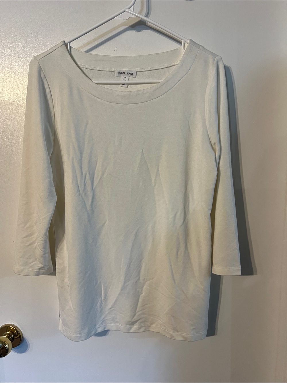 Tribal Jeans Cream Scoop Neck 3/4 Sleeve Top